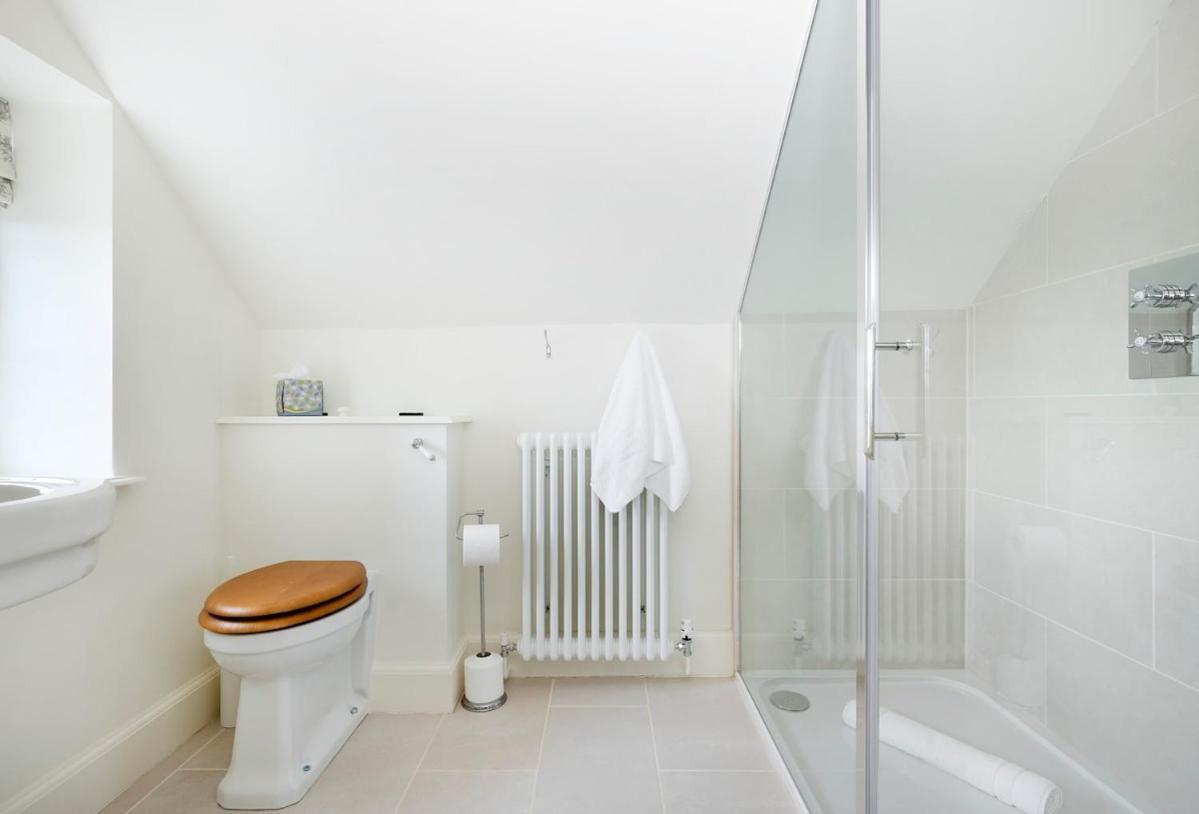 Beautiful Cotswold Farmhouse With Hot Tub Manchester Exteriér fotografie